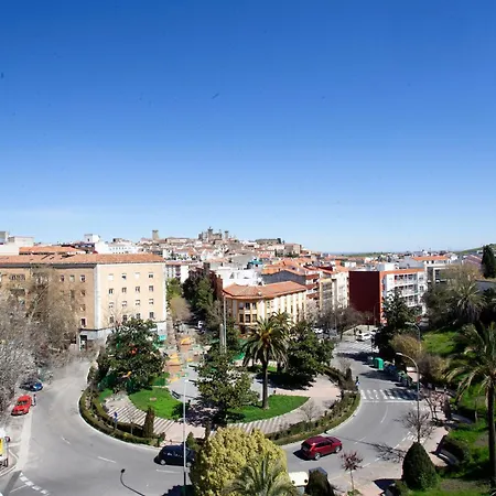 Nova Caceres