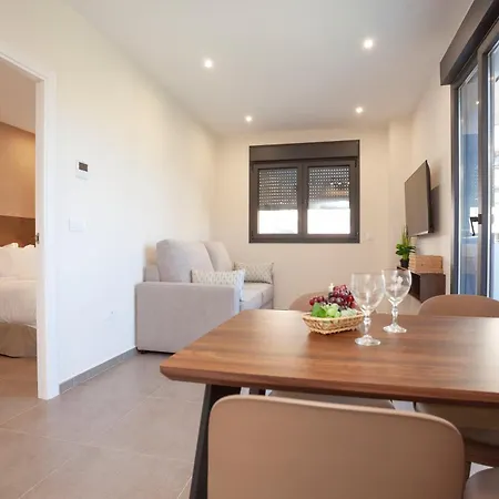 Nova Apartment Caceres