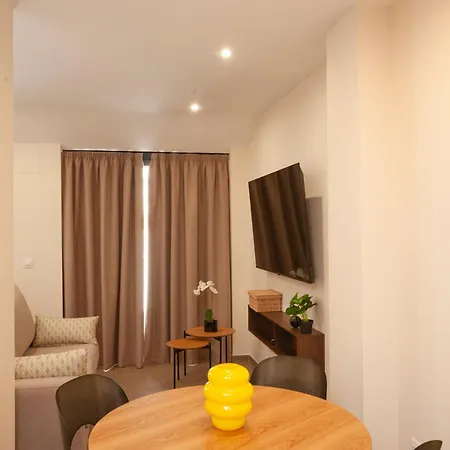 Nova Apartment Caceres