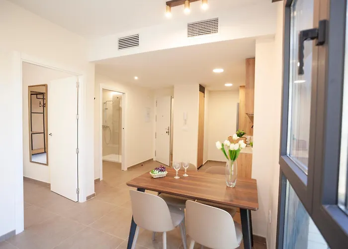 Nova Apartamento Caces